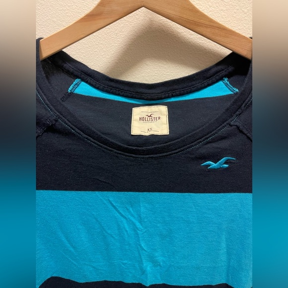 Hollister Striped Long Sleeve Top SZ XS Navy/Blue - Picture 3 of 5